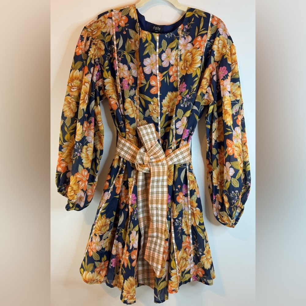 NEW Fate Floral Daydream Mini Dress Balloon Sleeves Contrasting Plaid Belt - Picture 3 of 12